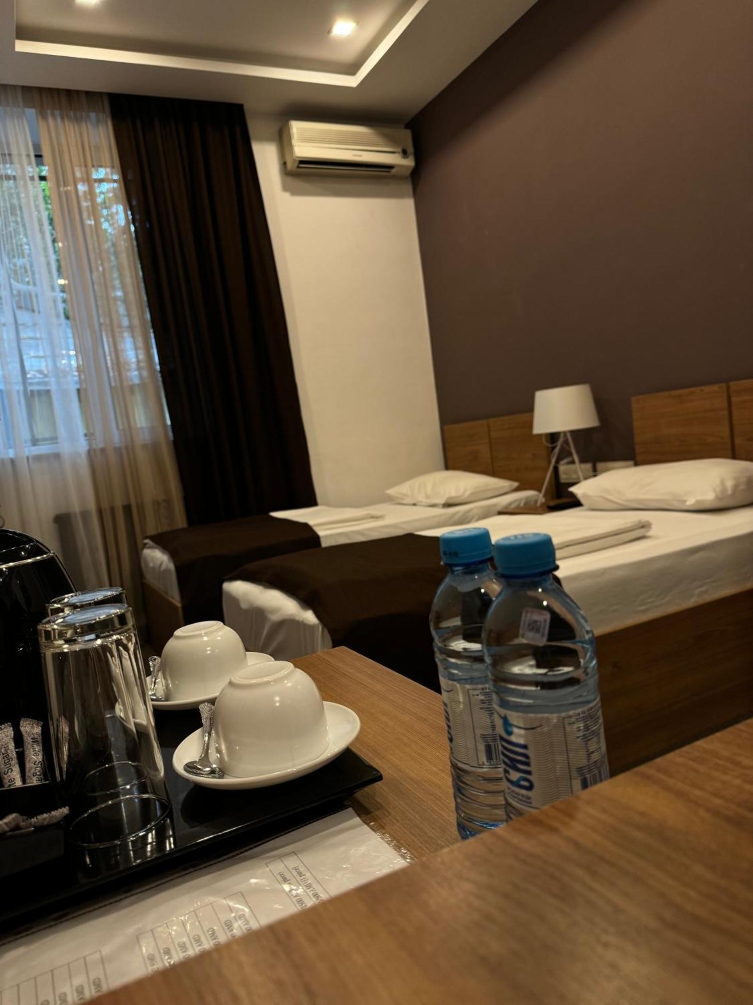 Moscow Boutique Hotel 예레반 외부 사진