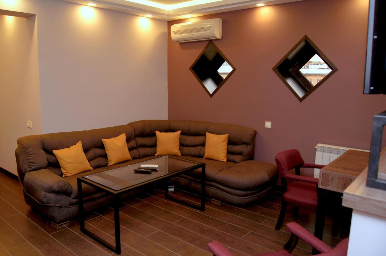 Moscow Boutique Hotel 예레반 외부 사진