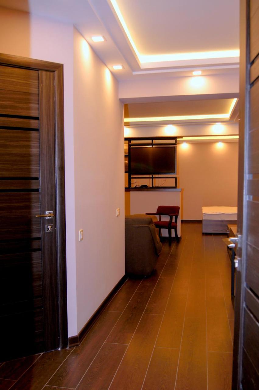 Moscow Boutique Hotel 예레반 외부 사진