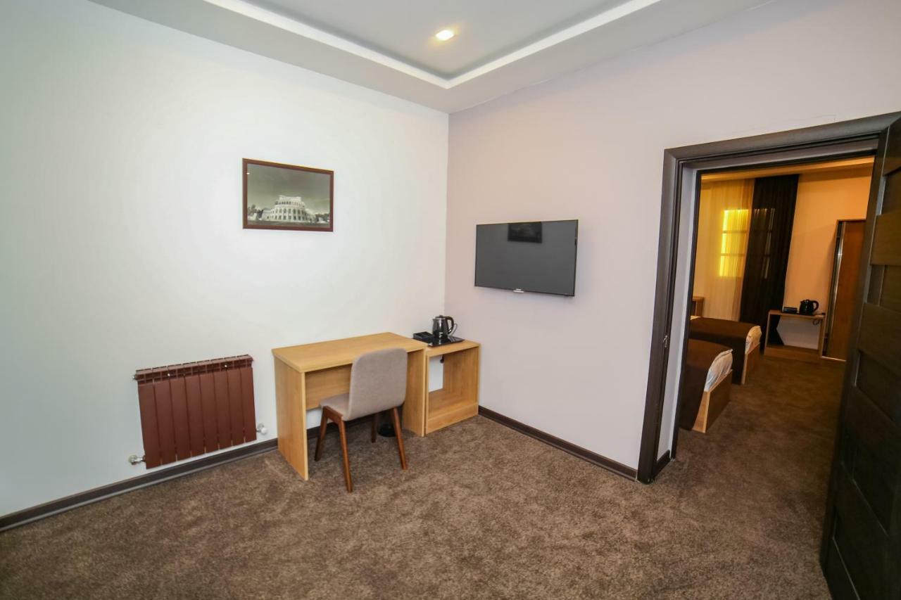 Moscow Boutique Hotel 예레반 외부 사진
