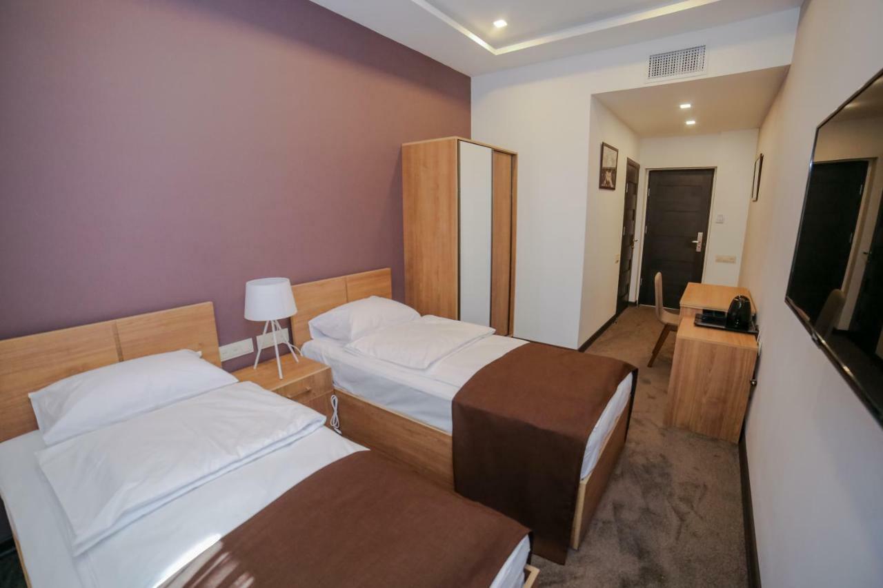 Moscow Boutique Hotel 예레반 외부 사진