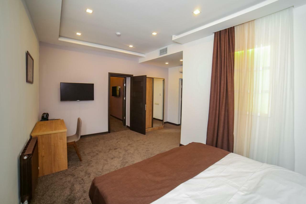 Moscow Boutique Hotel 예레반 외부 사진