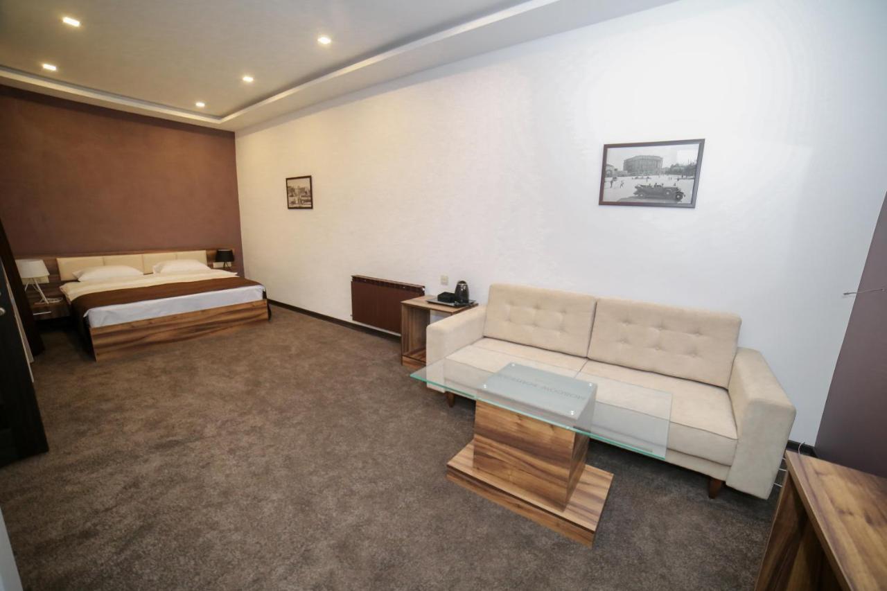 Moscow Boutique Hotel 예레반 외부 사진